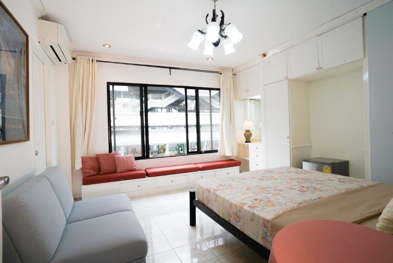 Airlink Bnb Бангкок Экстерьер фото