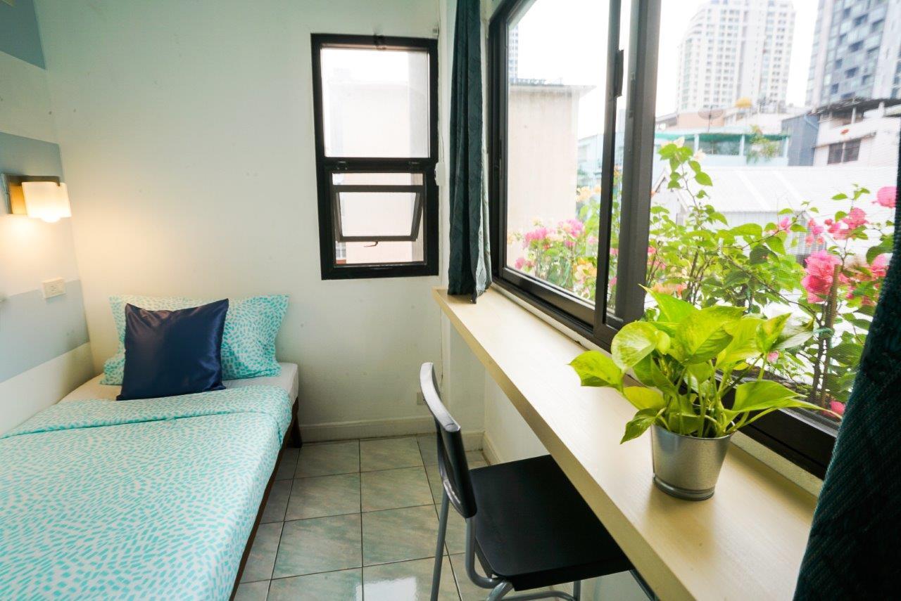 Airlink Bnb Бангкок Экстерьер фото