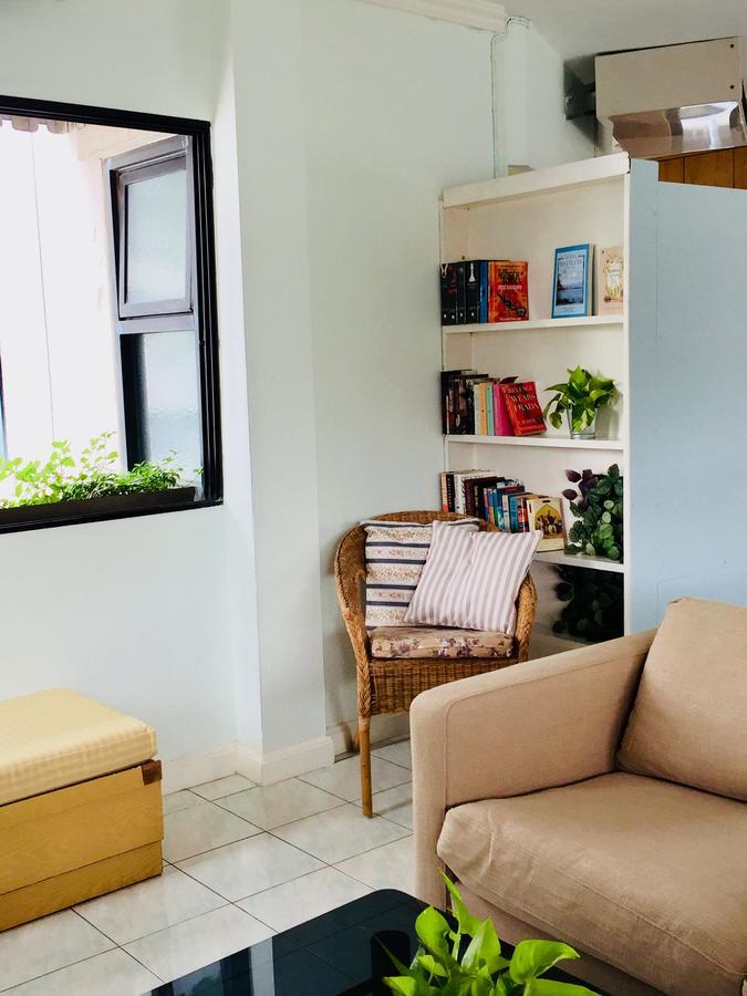 Airlink Bnb Бангкок Экстерьер фото